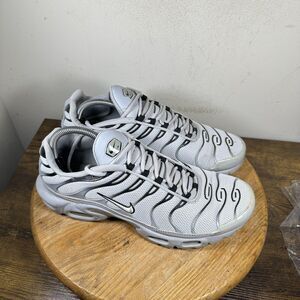 Nike Air Max Plus Shoes Mens Size 11 Tuned TN 852630-021 Running Sneakers